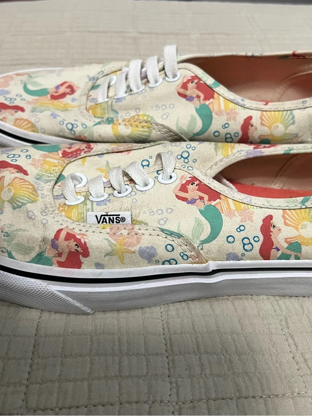 Vans Cream Canvas Low-Top Sneakers with Multicolor Mermaid Print